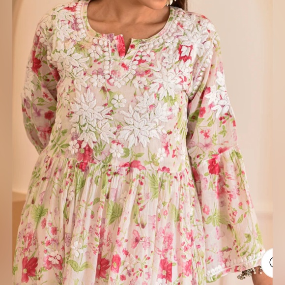 Chikankari embroidered mulmul A line frok - Picture 7 of 7